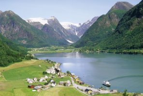 Foto van Fjrlandsfjord in Noorwegen